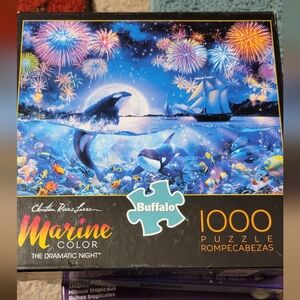 New in box Dolphins 1000 piece puzzle